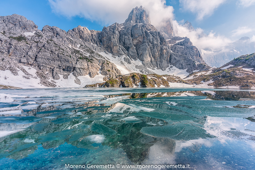 Lago del Coldai al disgelo - Civetta - Dolomiti