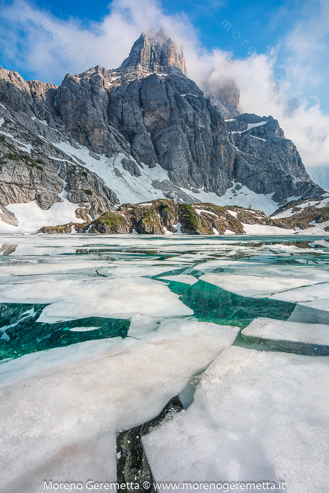 Lago del Coldai al disgelo - Civetta - Dolomiti